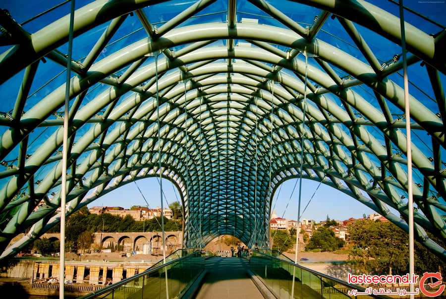 پل صلح ( ‏The Bridge of Peace‏)‏