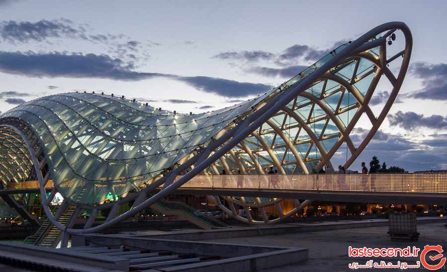 پل صلح ( ‏The Bridge of Peace‏)‏