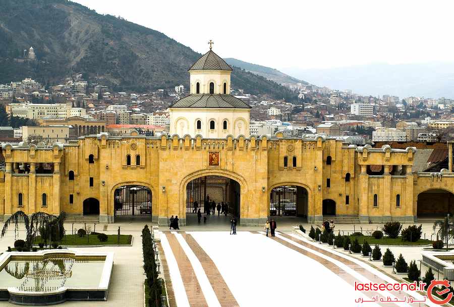 کلیسای ‏ Tsminda Sameba Cathedral
